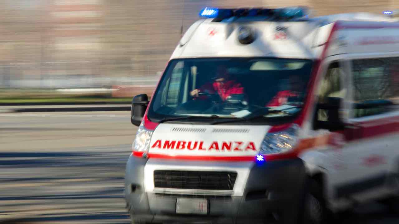 Ambulanza - fonte_depositphotos - autoruote4x4.com