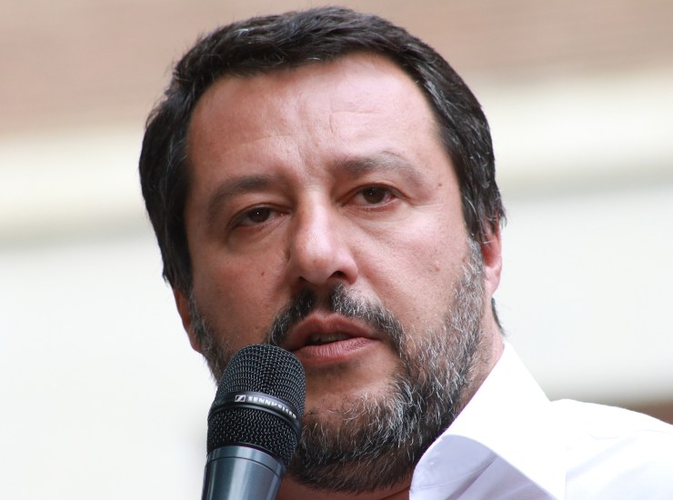 Il ministro dei trasporti Salvini contro gli autovelox - fonte depositphotos.com - autoruote4x4.com