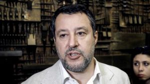 Il ministro dei trasporti Matteo Salvini - fonte Ansa Foto - autoruote4x4.com