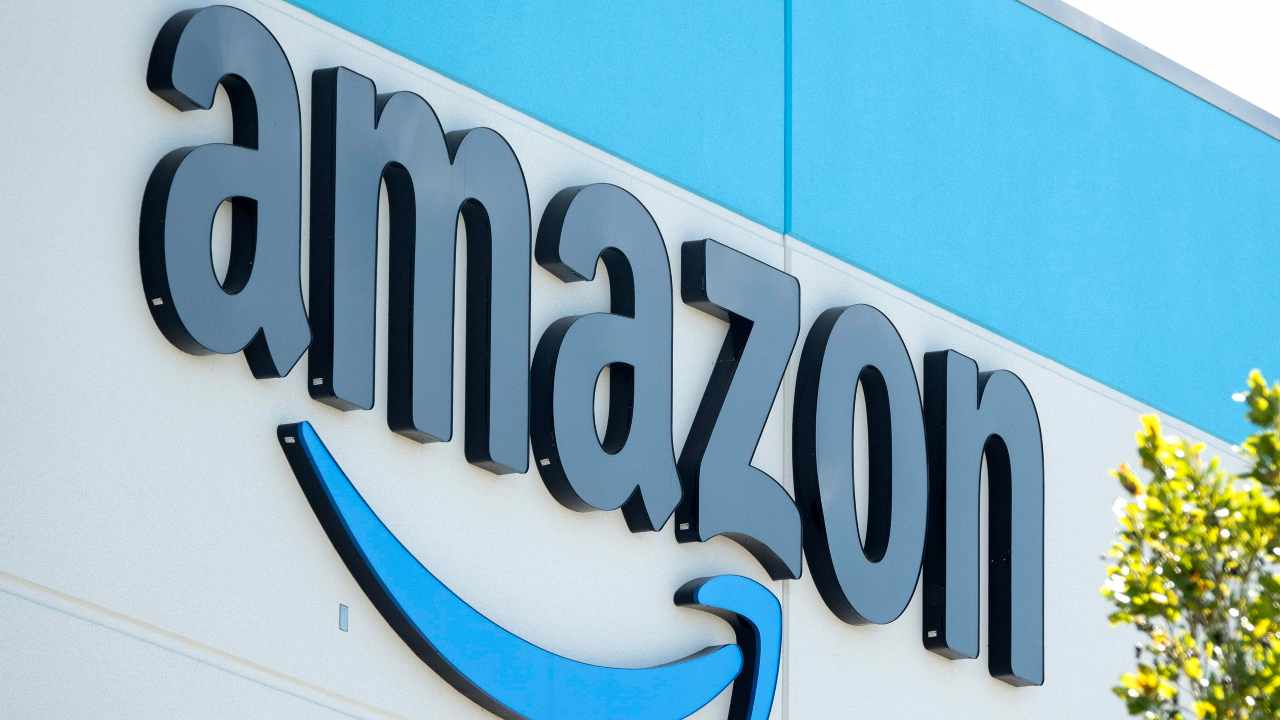 Amazon, fai il pieno con soli 40 euro - fonte Ansa Foto - autoruote4x4.com