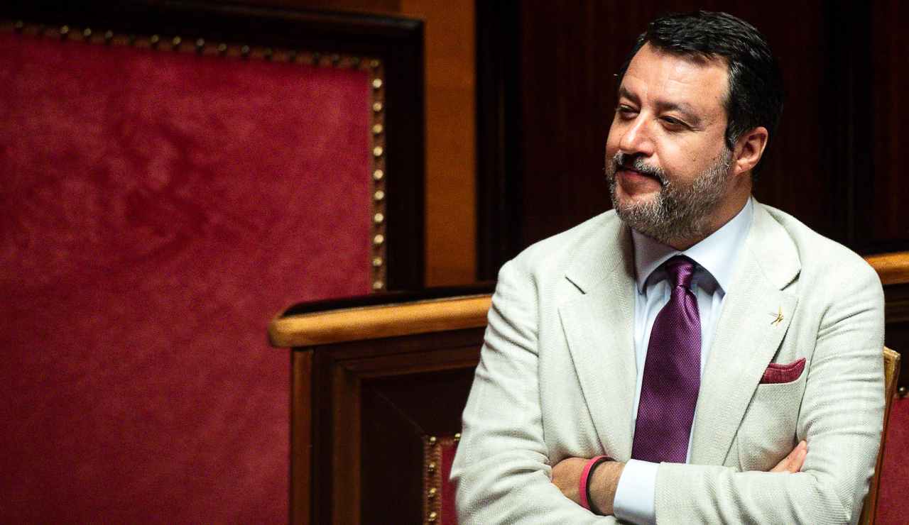 Salvini, multe da non pagare fino a settembre - fonte Ansa Foto - autoruote4x4.com